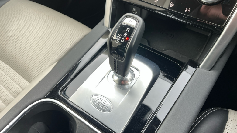 Land Rover Discovery Sport 1.5 P300e R-Dynamic HSE 5dr Auto [5 Seat] Station Wagon